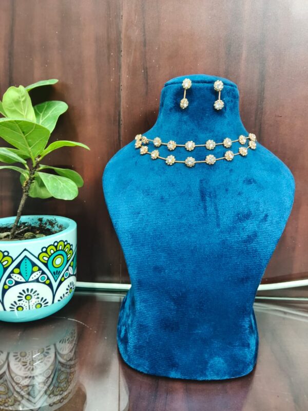 Diomond set jewellery